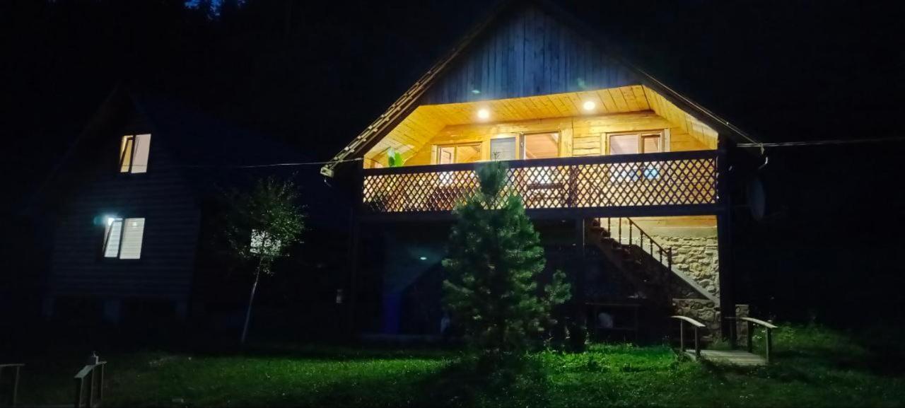 Під Горою Sheshory Exterior foto
